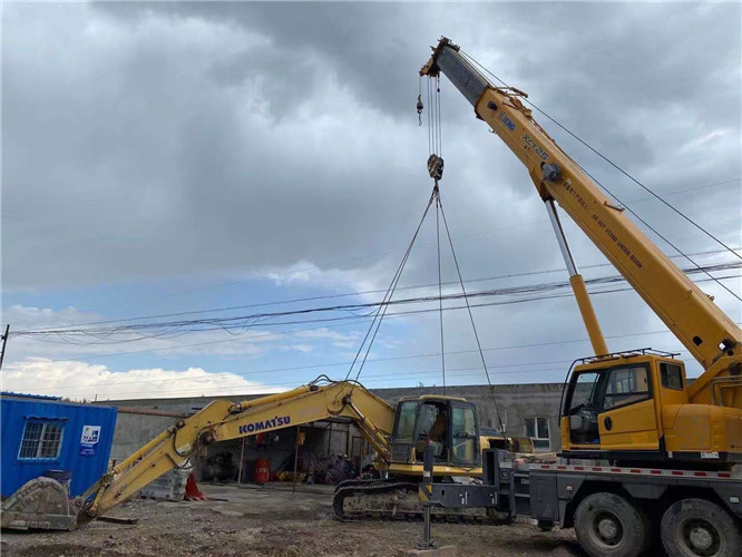 翁源县25吨吊车的工作半径是多少？